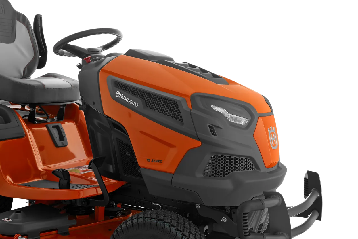 Husqvarna TS 348XD Lawn Tractor Amsterdam Style
