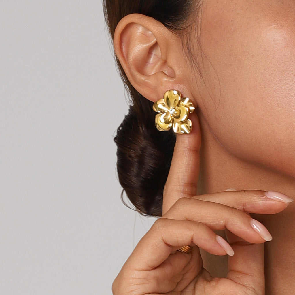 Amelia Floral Earrings Amsterdam Style